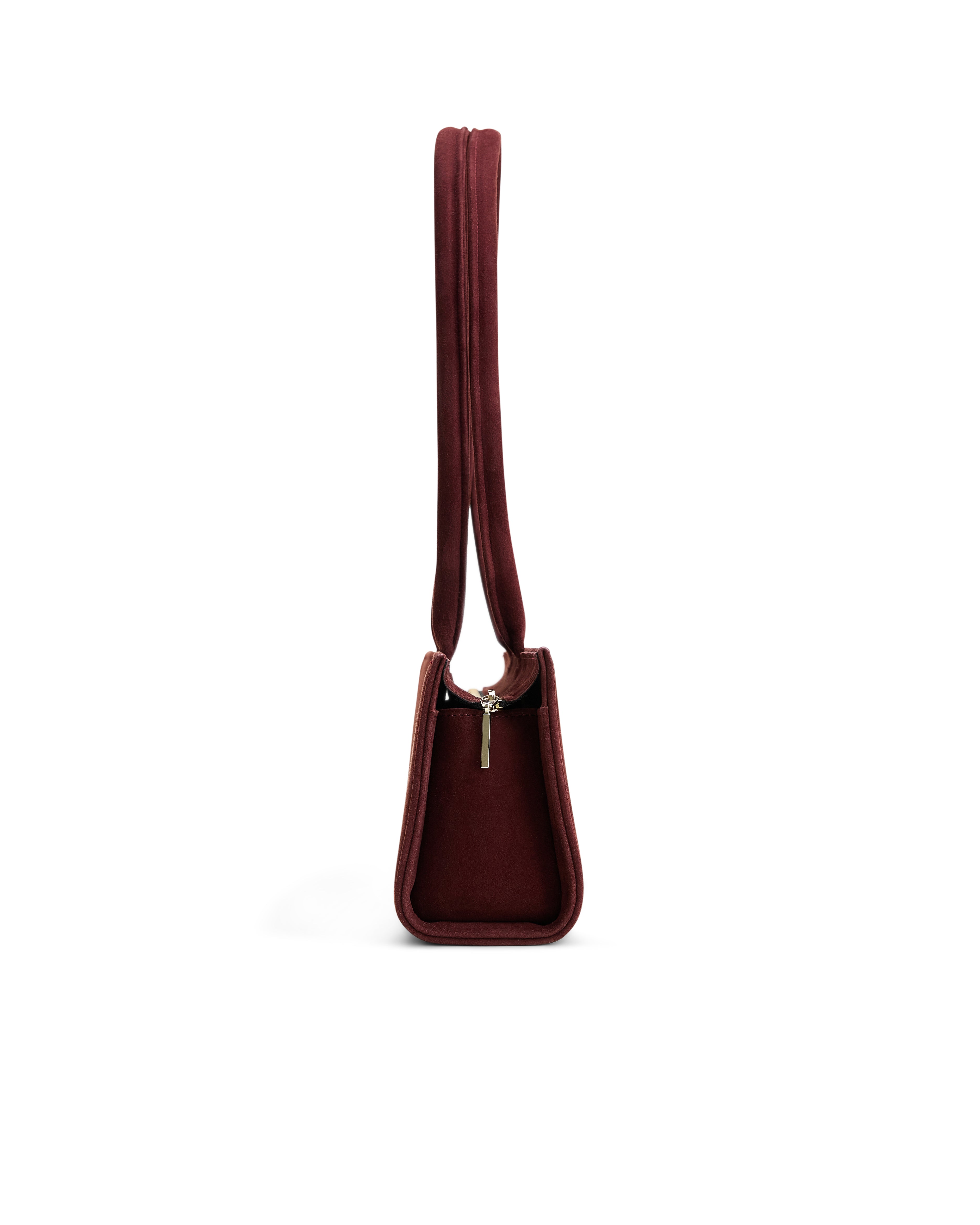 Cecilie Tasche in Kirsche