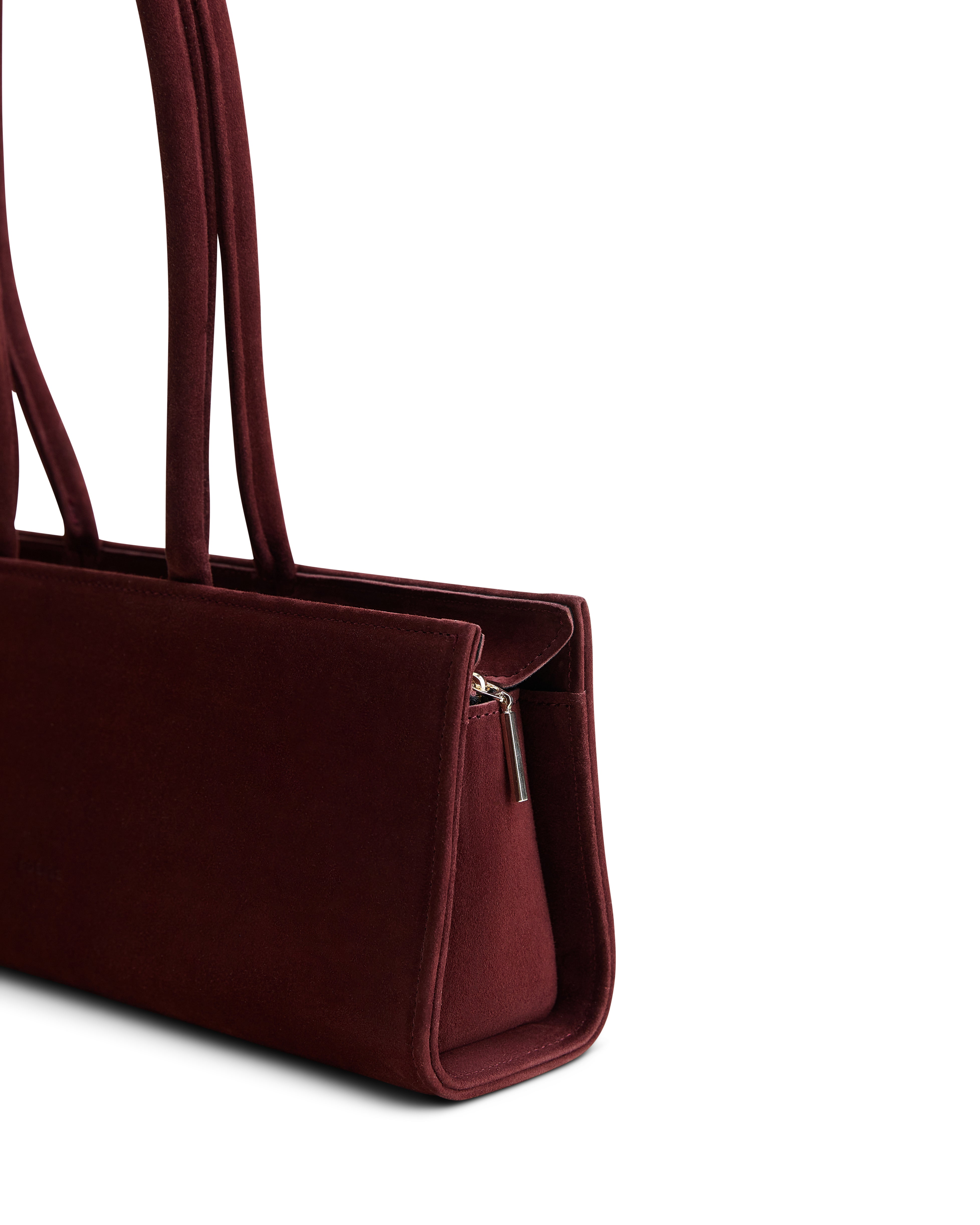 Cecilie Tasche in Kirsche